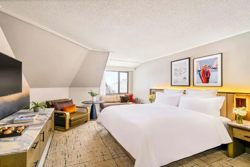 Fairmont Gold View Room
