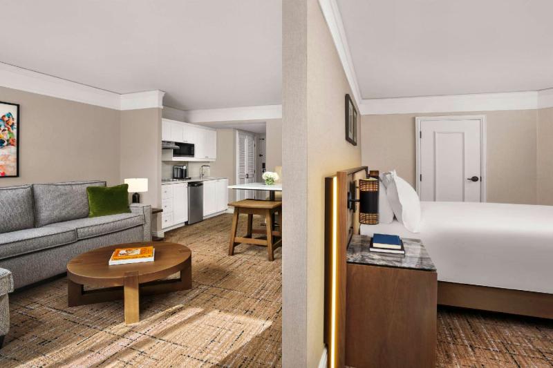 Deluxe Junior Suite