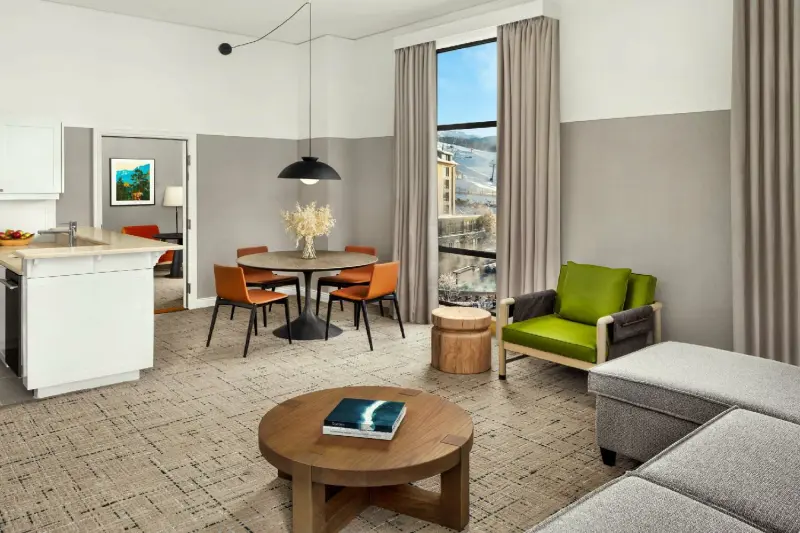 Corner Residence