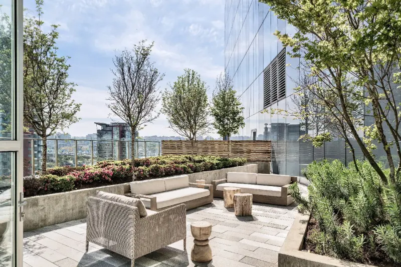 Parq Bi-level Loft Villa