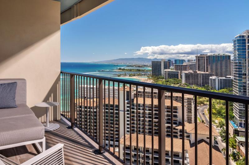 Partial Ocean View Room 