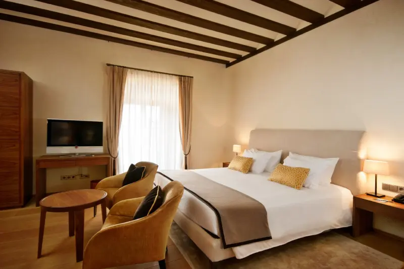 2 Bedroom Suite