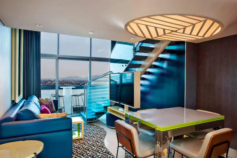 Penthouse II Top Floor Suite