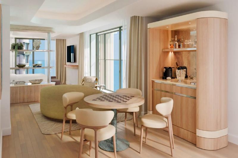 Deluxe Junior Sea View Suite