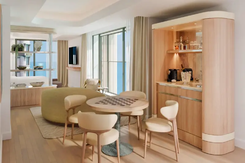 Deluxe Junior Sea View Suite