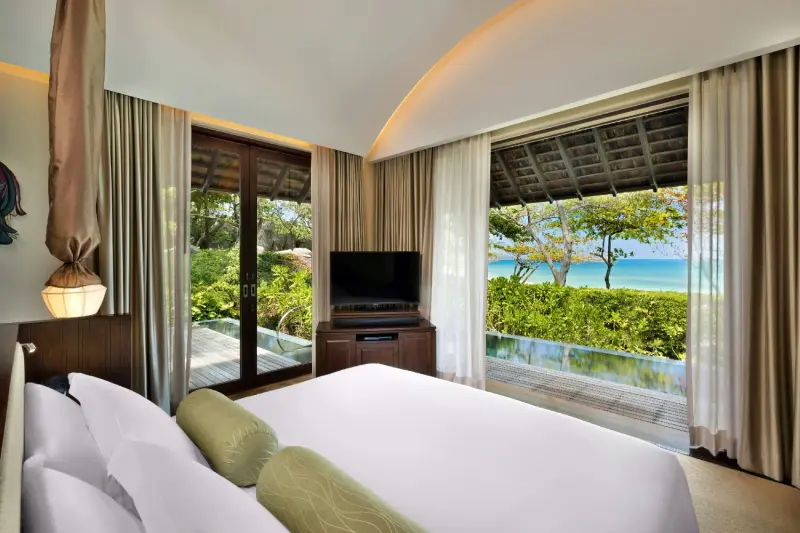 Tropical Beachfront Pool Villa
