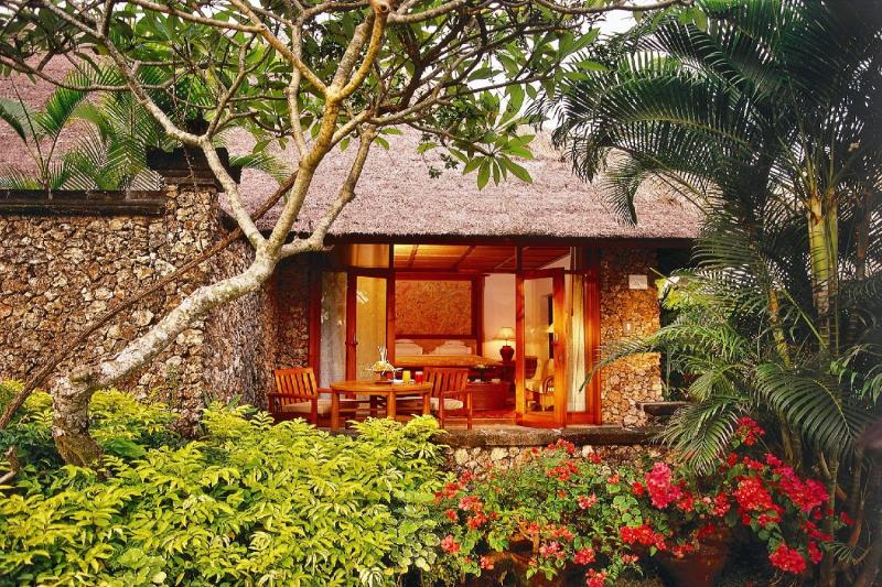 Garden View Lanai Room