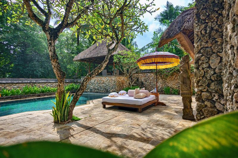 Partial Ocean View Luxury Pool Villa