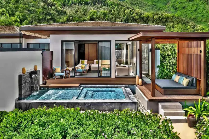 Anantara Beachfront Pool Villa