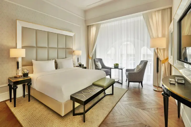 Pollack Executive Suite