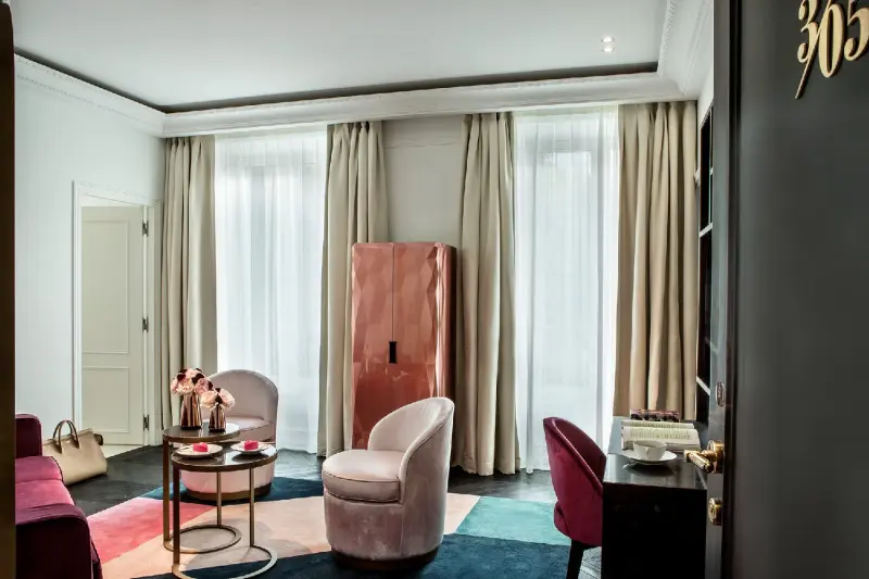 Chic Suite
