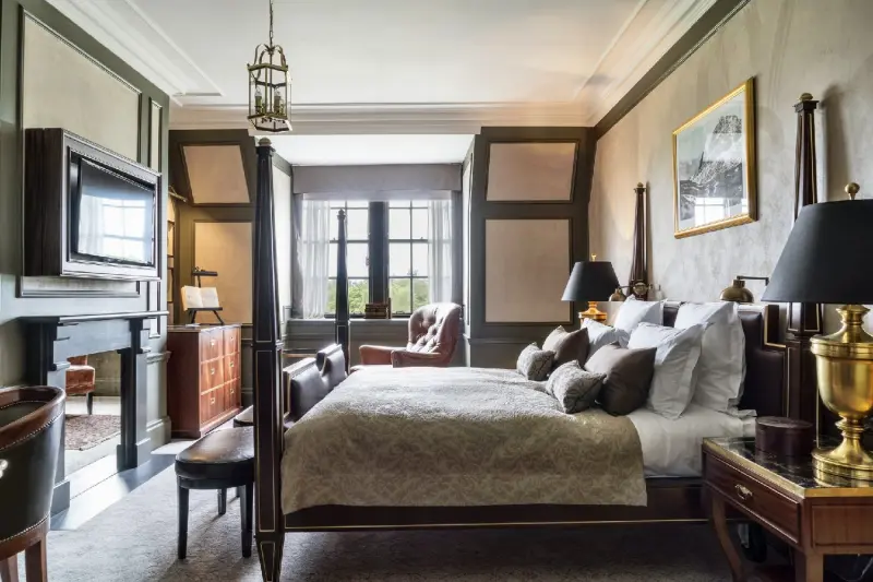 2 Bedroom Whisky Suite