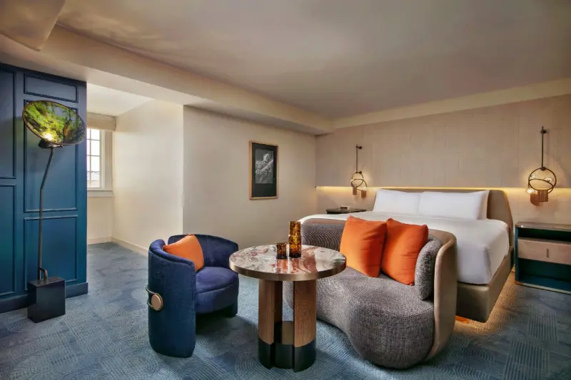 Premier Room