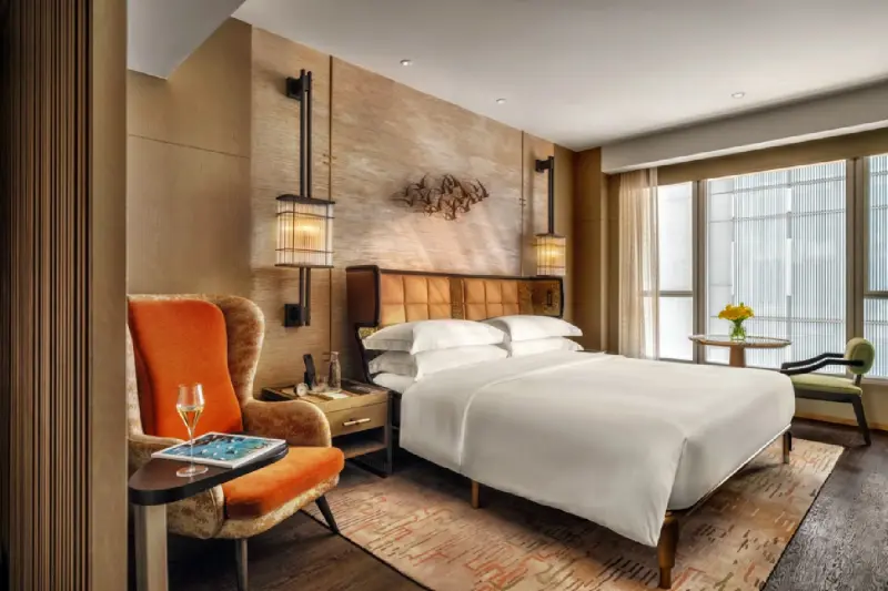 L450 Superior City View Room 