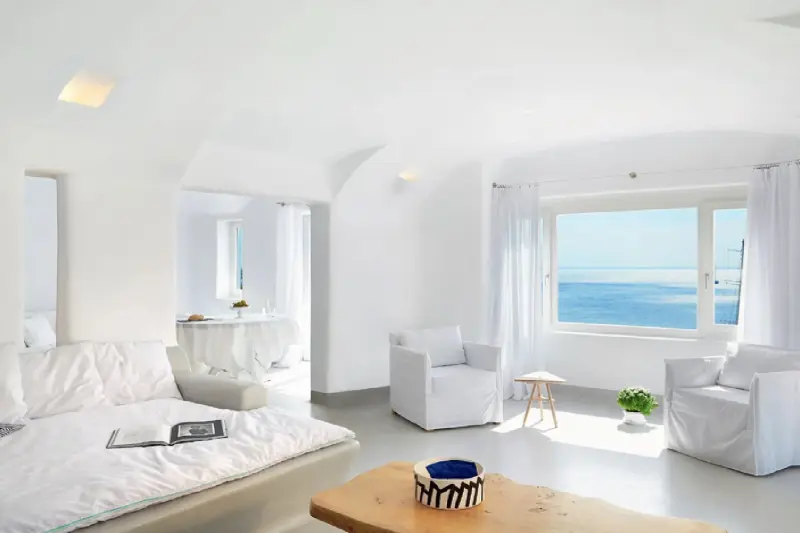 S-Cape Waterfront Suite