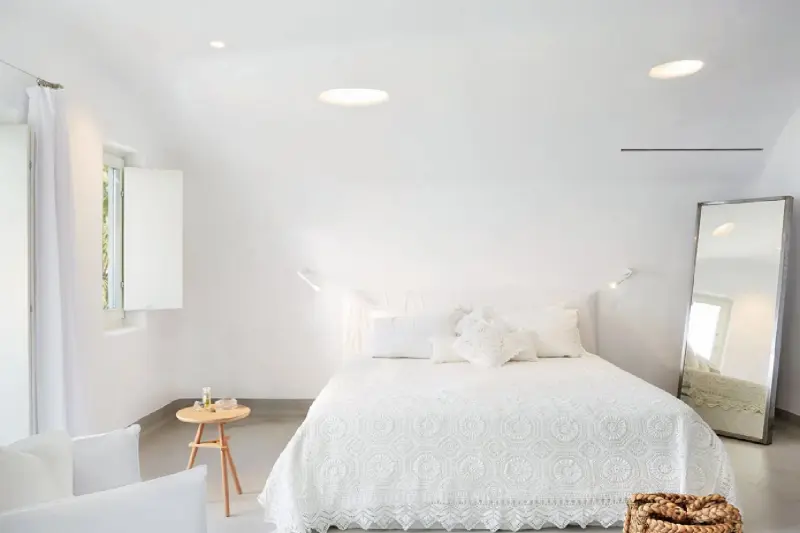 Euphoria Waterfront Suite