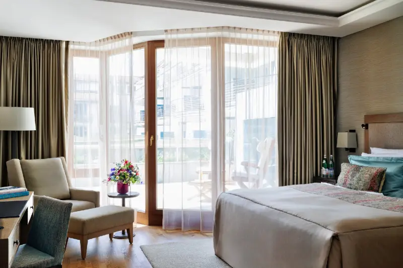 Elegant Nature Room