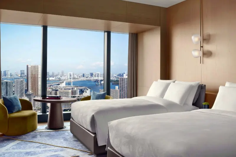 Deluxe Bay View Club Room