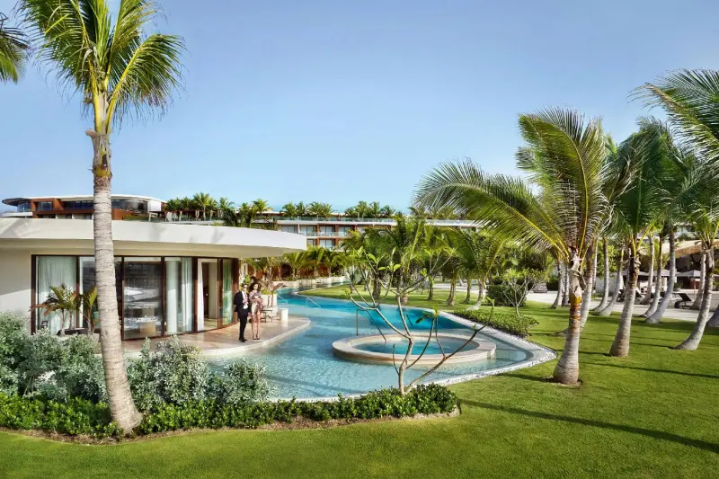 Oasis Ocean View Beachfront Pool Suite