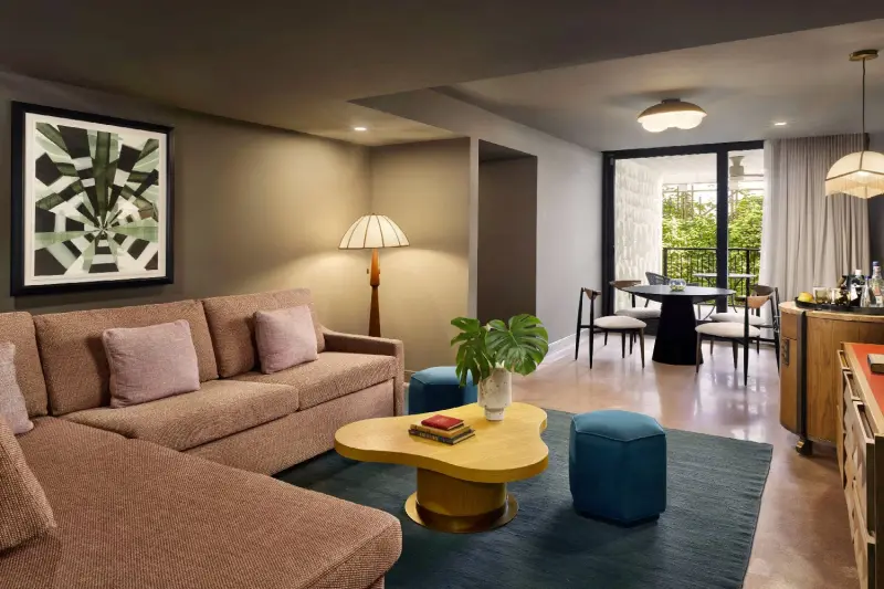 2 Bedroom Grand Luxe City View Suite
