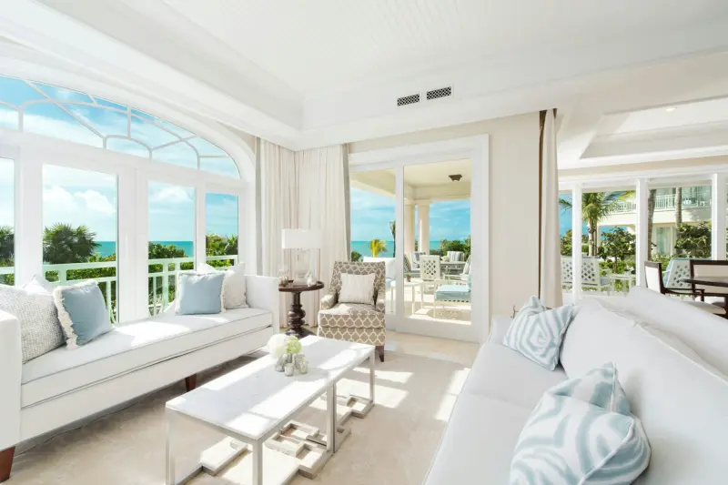 3 Bedroom Ocean Front Corner Deluxe Suite