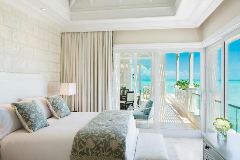 2 Bedroom Ocean Front Corner Deluxe Suite