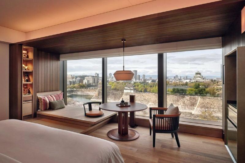 Deluxe Castle View Room