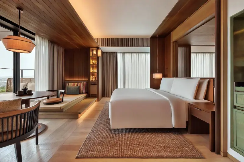 Urban Castle View Suite