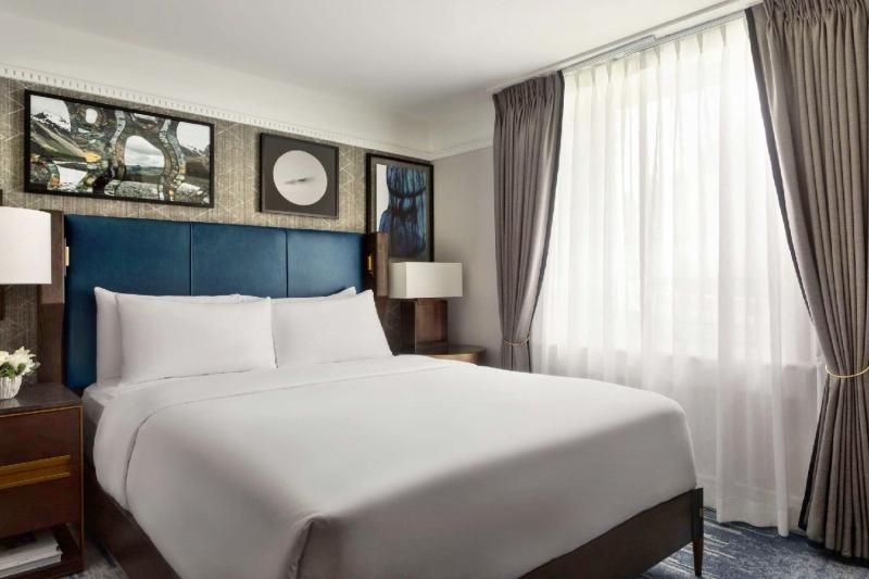 Gatehouse Forest View Room
