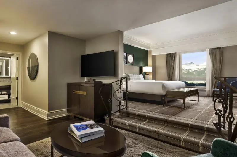 Junior Mountain View Suite