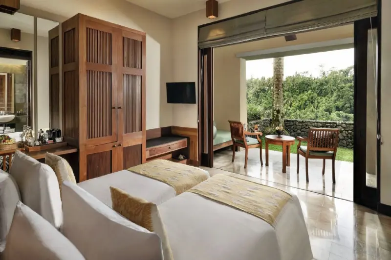 Deluxe Garden View Room