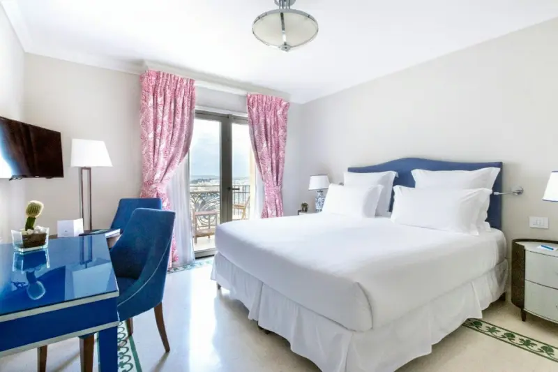 Executive City View Balcony Room