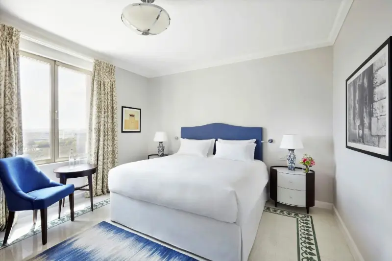 Executive City View Room