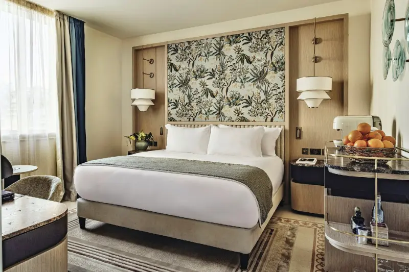 Superior Signature Interior View Room