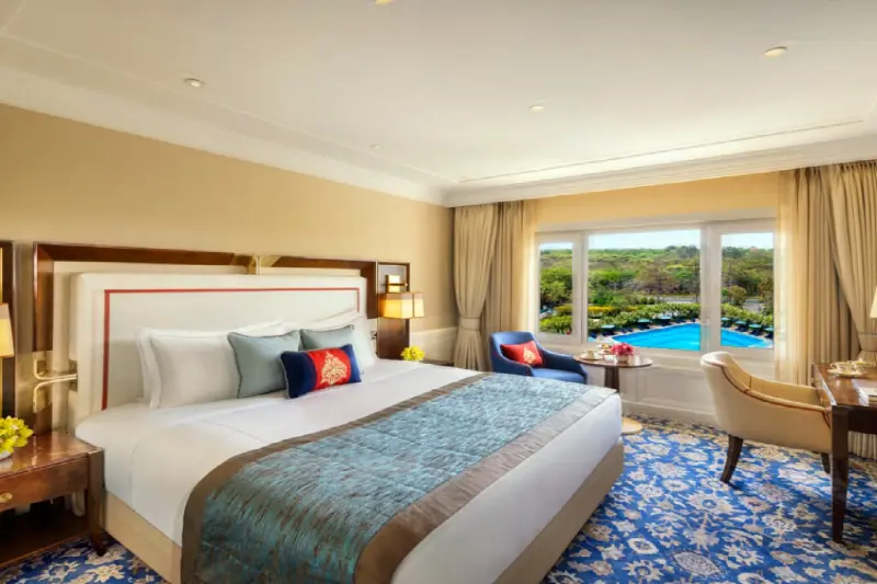 Superior Forest & Pool View Room