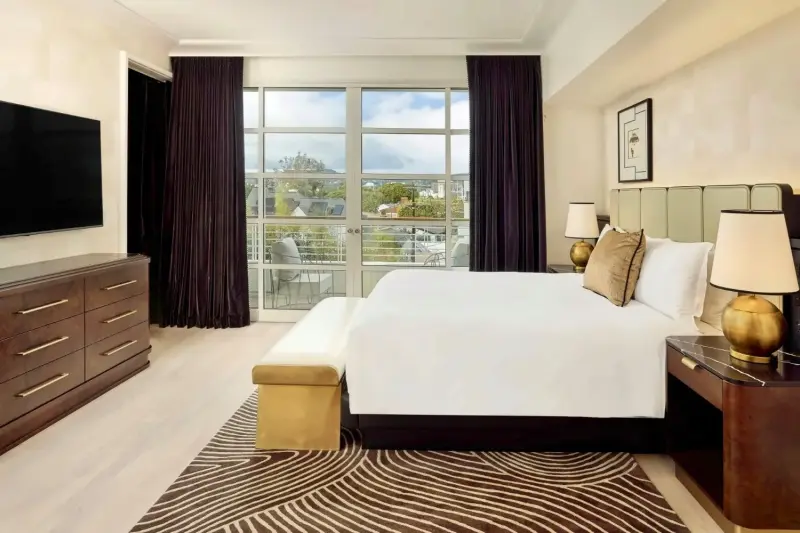 Cameo Beverly Hills Suite 