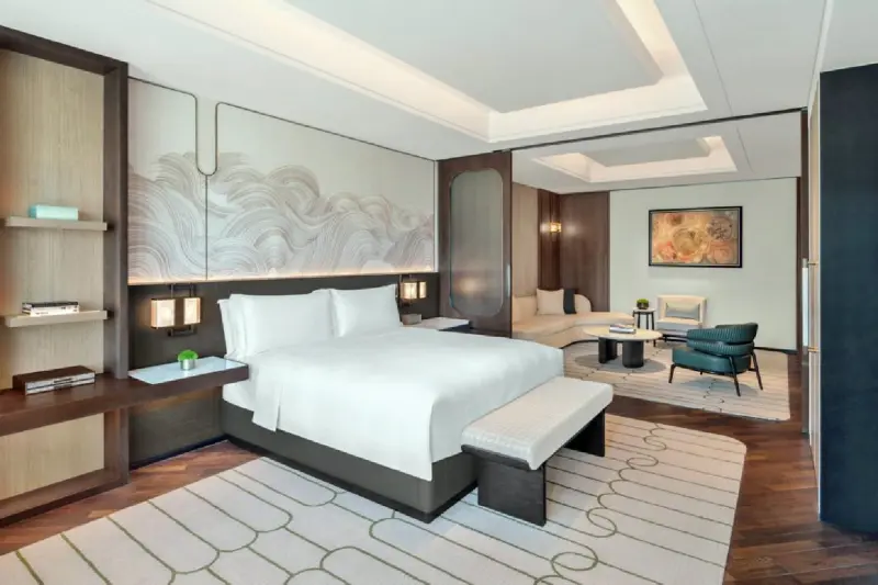 Discovery Club Suite