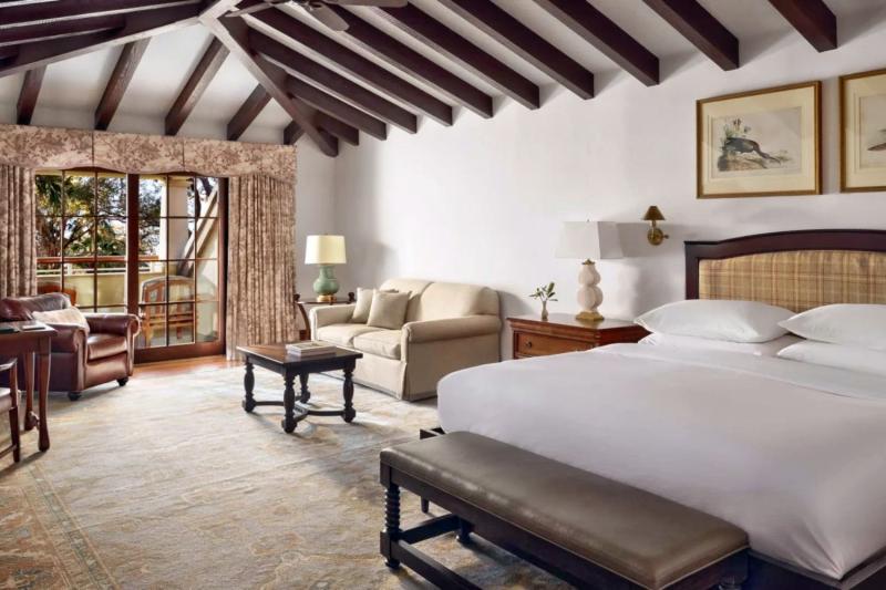 Lodge Golf View Room