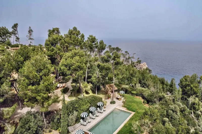 5 Bedroom Sa Punta de S’Aguila Pool Villa