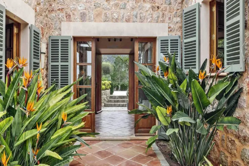 5 Bedroom Sa Punta de S’Aguila Pool Villa
