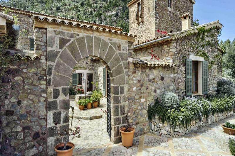 4 Bedroom Son Balagueret Pool Villa