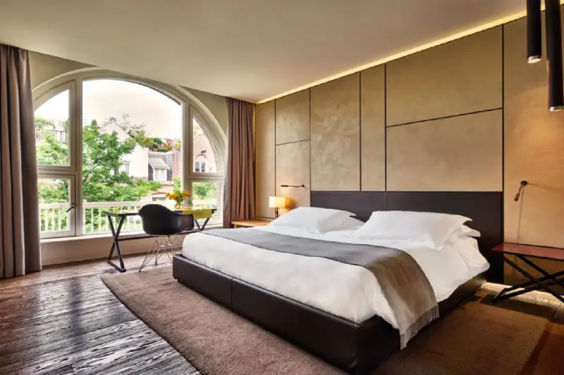 2 Bedroom Balcony Suite