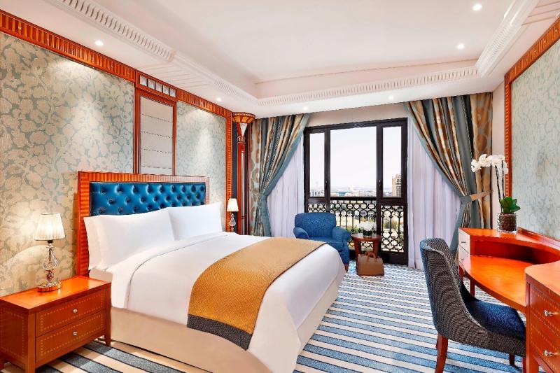 Deluxe City View Room 