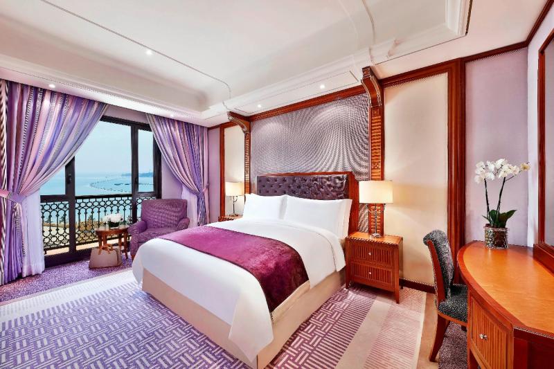 Deluxe Sea View Room