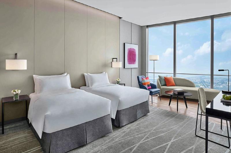 N2 Grand City View Room 
