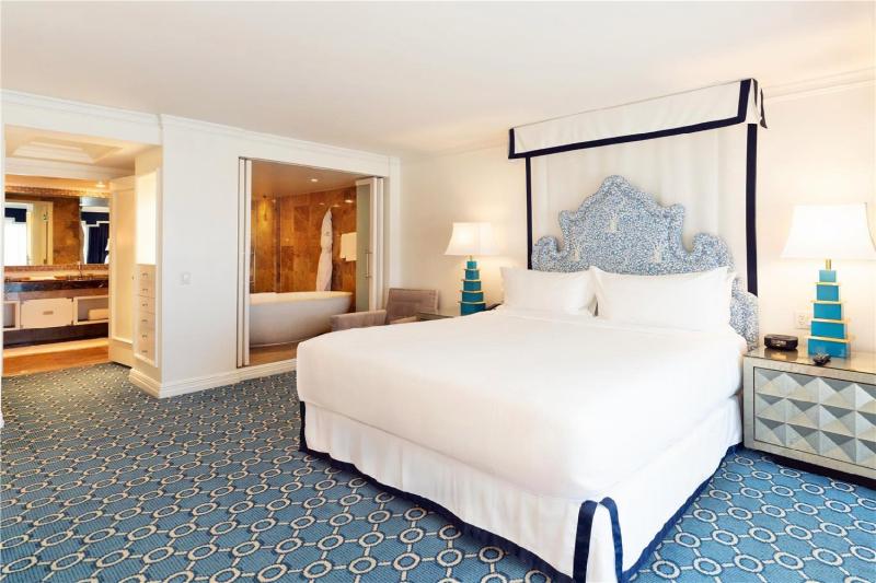 Ocean Front Suite