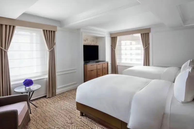 2 Bedroom Deluxe Family Suite