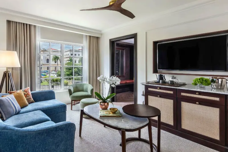 Prestige Oceanfront Suite