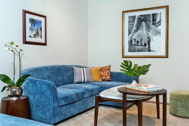 Junior Historic View Suite