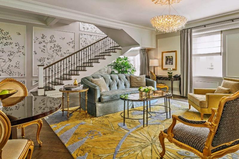 Penthouse Suite 